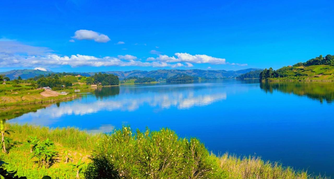 Lake Bunyonyi Rock Resort Kabale Extérieur photo