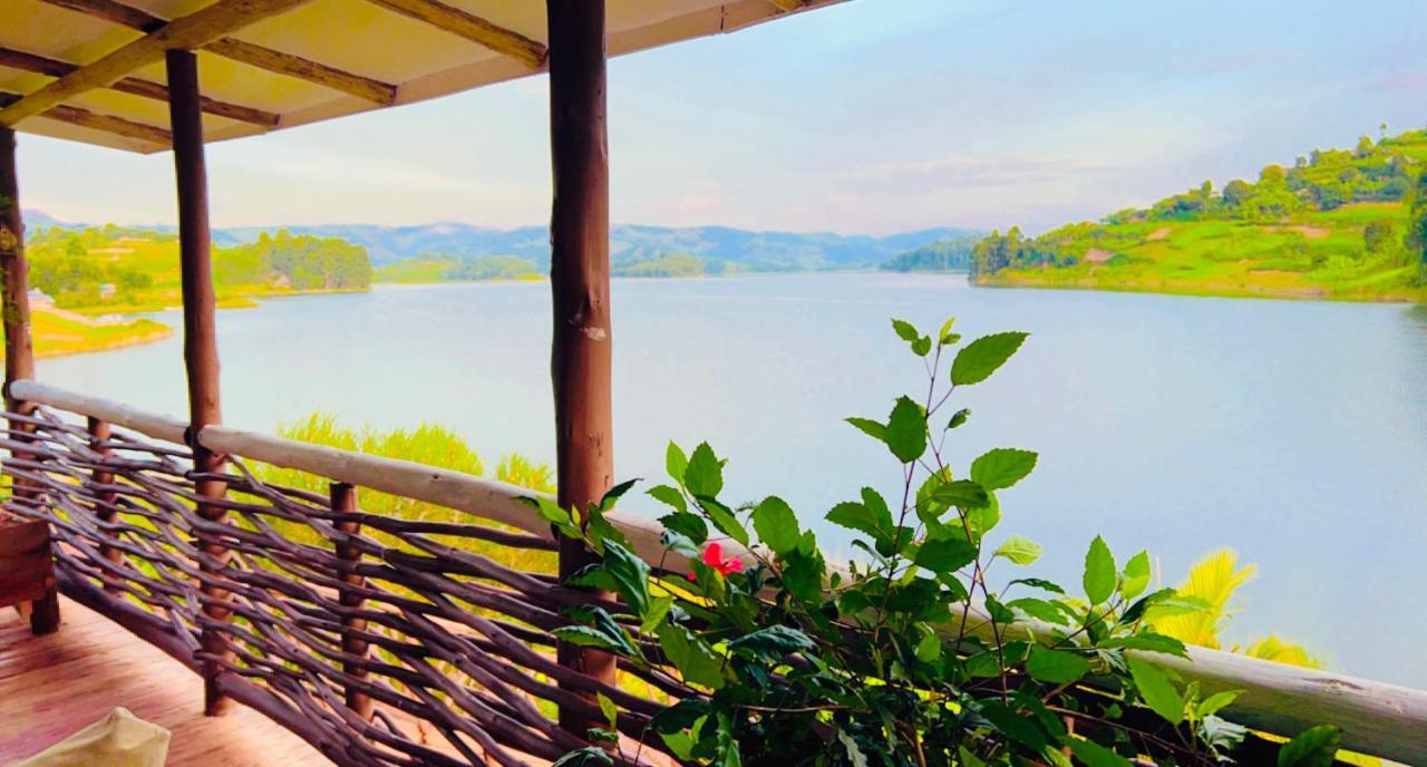 Lake Bunyonyi Rock Resort Kabale Extérieur photo