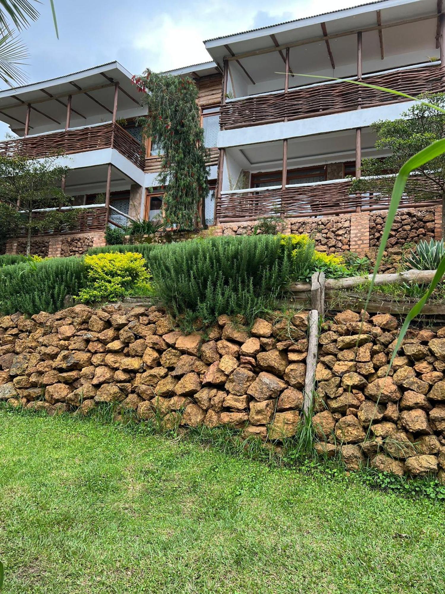 Lake Bunyonyi Rock Resort Kabale Extérieur photo